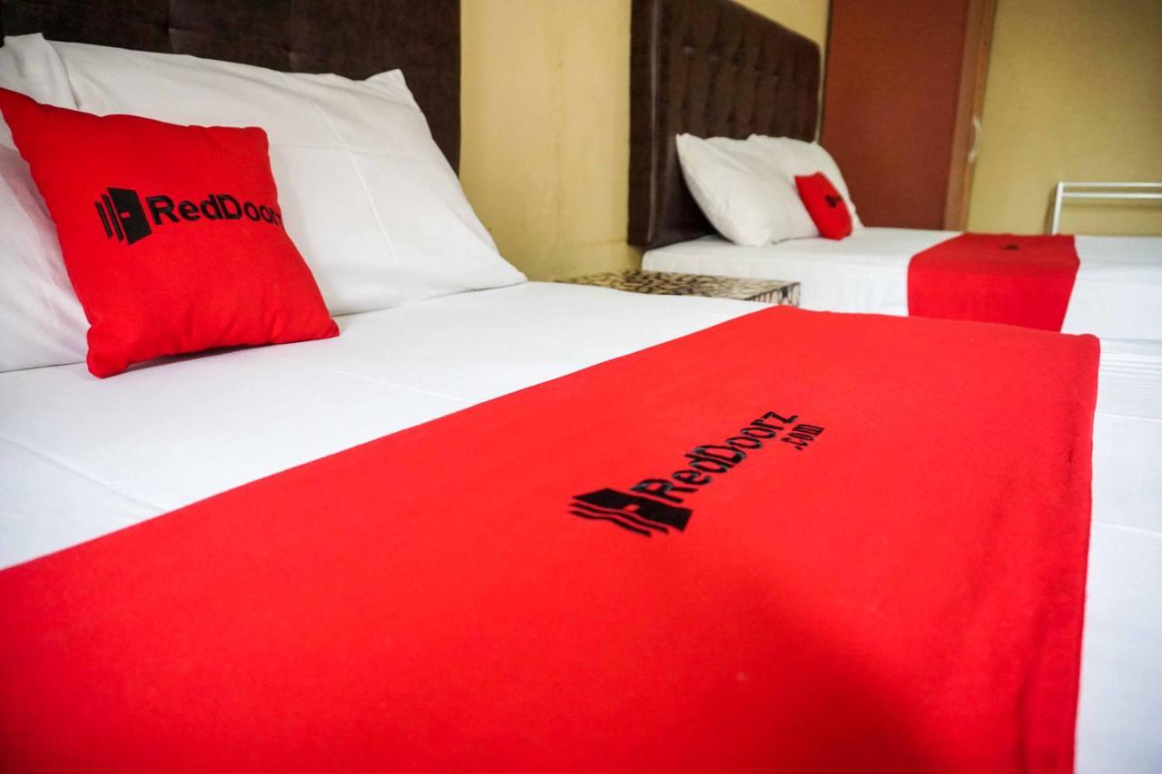 Reddoorz Resort @ Tawangmangu Ngoại thất bức ảnh