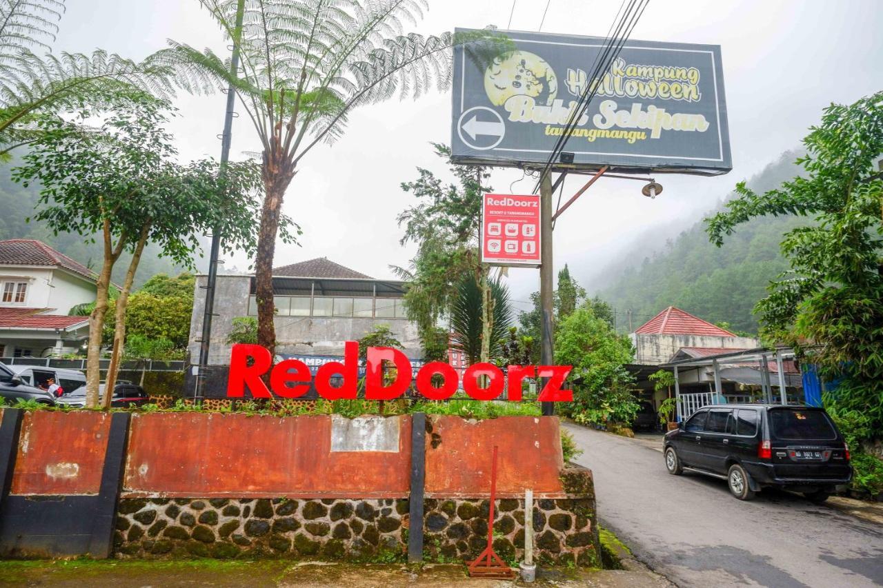 Reddoorz Resort @ Tawangmangu Ngoại thất bức ảnh