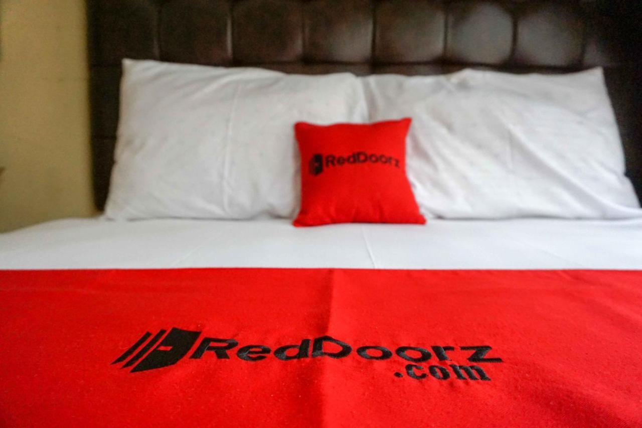 Reddoorz Resort @ Tawangmangu Ngoại thất bức ảnh