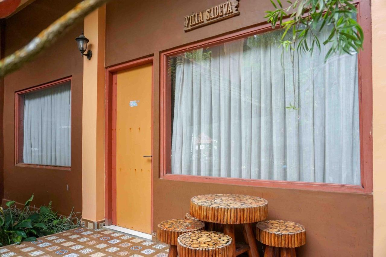 Reddoorz Resort @ Tawangmangu Ngoại thất bức ảnh